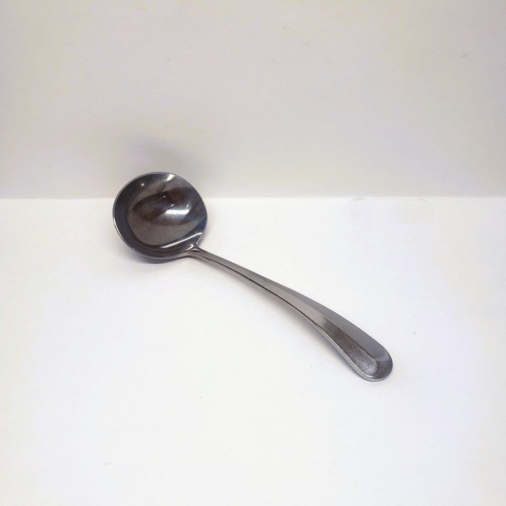 Oxford Hall Old Westbury Ladle Gravy Sauce Serving 7.5" Stainless Korea